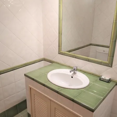 Apartament Checkincheckout - Flat