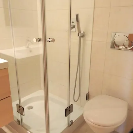 Apartament Checkincheckout - Flat Віавіа